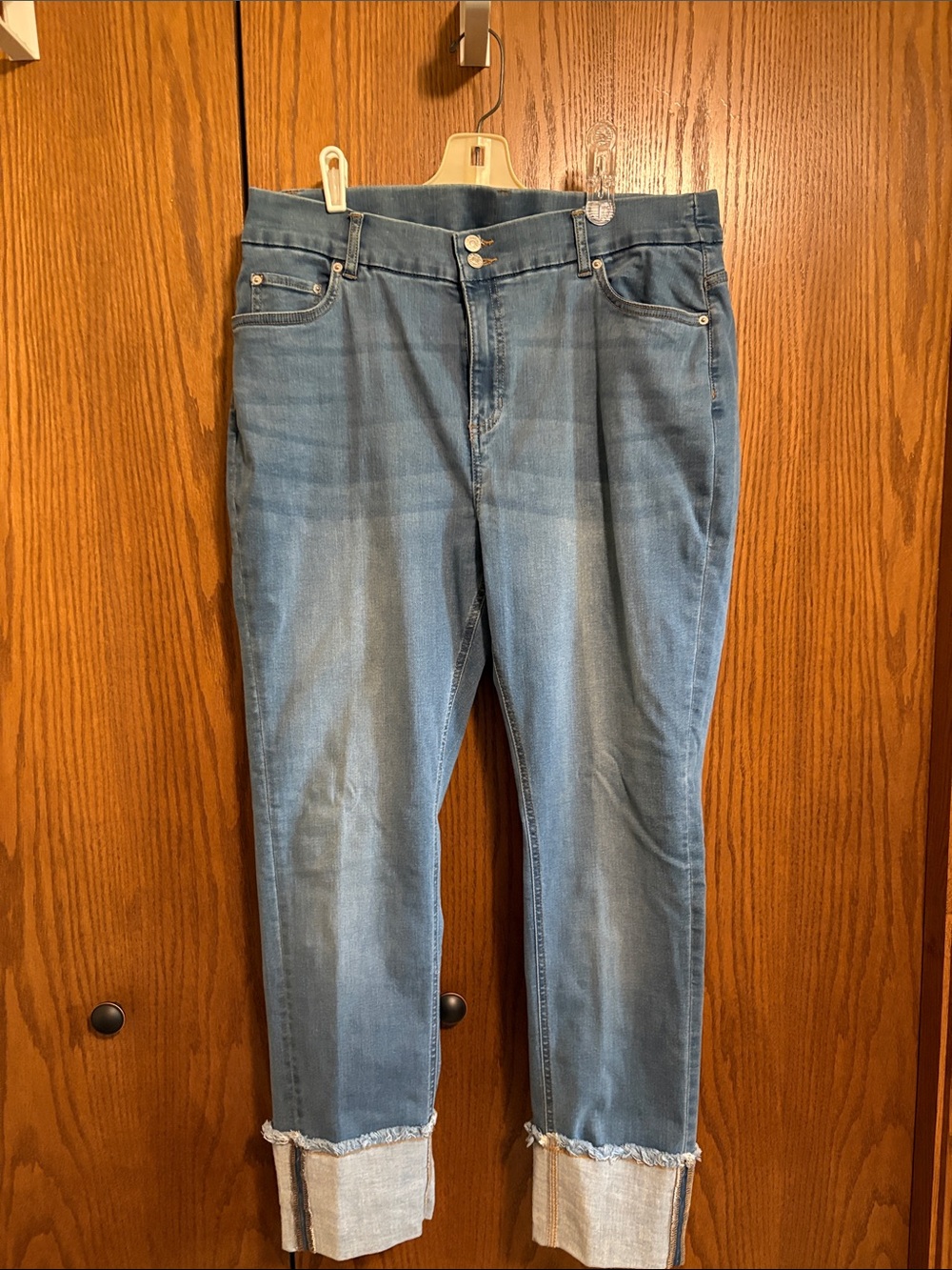 Denim & Co Women’s Tall Light Blue Denim Jeans with Cuffed Hem